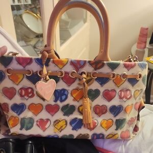 DOONEY& BOURKE HEART COLORFUL SATCHEL HANDBAG INCLUDEDS LONG STRAP. Y2K MADE USA